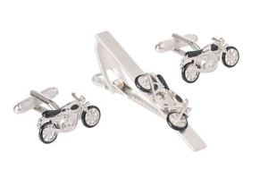 【貨物輸送無料】メンズ佩び物― バイクカフスボタンオニキスアートロンドンタイクリップセットmotorbike cufflinks and tie clip set by onyx art london  boxed