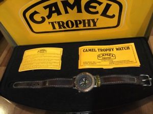 【送料無料】腕時計 ウォッチ キャメルウォッチトロフィービンテージボックスグリーンベルトwatch camel trophy vintage box e garanzia green belt