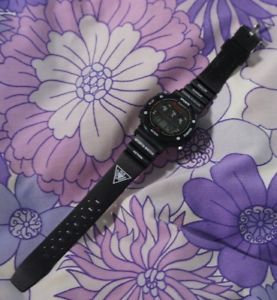 【送料無料】腕時計　ウォッチ　ビンテージスポーツサイクルキッチュデジタルクォーツレトロnuevo anuncioreloj deportivo vintage 90s digital ciclo de cuarzo kitsch retro ejecutartren che｜hokushin