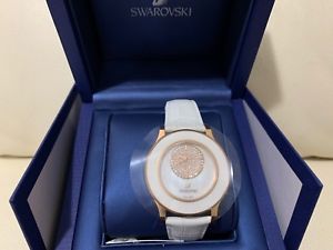 【送料無料】腕時計　ウォッチ　スワロフスキーアラームピンクゴールドswarovski octea classica asimtrico de oro rosa para mujer reloj 5095482 nuevo｜hokushin