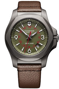 【送料無料】腕時計　ウォッチ　クロックチタンvictorinox i n o x titanio reloj de caballero 241779