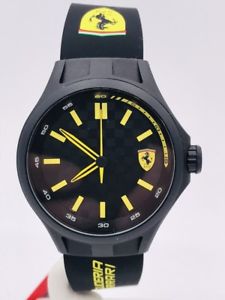 【送料無料】腕時計　ウォッチ　オロロジオスクーデリアフェラーリヌオーヴォorologio scuderia ferrari sf0143 45mm 115 acciaiogomma scontatissimo nuovo