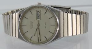 【送料無料】腕時計　ウォッチ　ビンテージボードvintage dugena dq 180 quartz