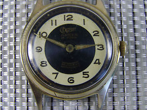 【貨物輸送無料】ウオッチ ご覧なさる 寄せ合わせantiguo reloj militar de coleccion aos 40 buen estado oportunidad funciona lote