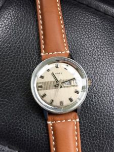 【送料無料】腕時計　ウォッチ　ビンテージアラームベルトtimex vintage watch reloj 35 mm cuerda manual winding correa nueva