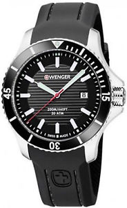 【送料無料】腕時計　ウォッチ　ウェンガークロックブラックラバーreloj hombre wenger seaforce 010641117 de goma negro