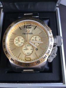 【送料無料】腕時計　ウォッチ　スチールゴールドシルバーtw acero cb54 chronograpgh 50mm oro y plata bnwt