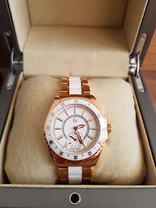 【送料無料】腕時計　ウォッチ　コレクションmontre guess collection or rose et cramique｜hokushin