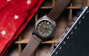 【送料無料】腕時計　ウォッチ　ステンレススチールチタンクリスマスvictorinox inox titanio para hombre reloj nuevo original la mejor opcin para hombre regalo de navidad｜hokushin