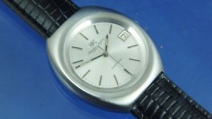 【送料無料】腕時計　ウォッチ　ヴィンテージエレクトロニクスクロックvintage 1970s iwc international watch company electrnica f300hz reloj como nuevo