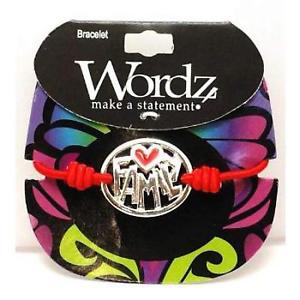 【送料無料】ブレスレット　アクセサリ―　ファミリーレッドブレスレットwordz silvertone family red love elasticated bracelet 6