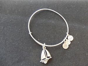 【送料無料】ブレスレット　アクセサリ―　アレックスアニfree shippingalex and ani sailboat expandable charm bracelet silver tone, free shipping