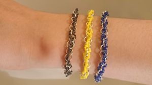 【送料無料】ブレスレット　アクセサリ―　ユニーククラスタブレスレットunique colourful cluster beaded bracelet