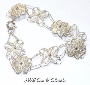 【送料無料】ブレスレット　アクセサリ―　レディースシルバーブレスレットフラワーデザインladies silver bracelet flower design
