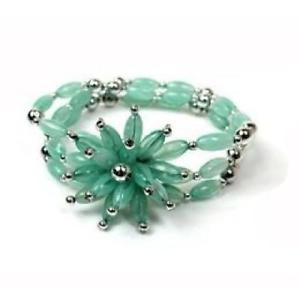 【送料無料】ブレスレット　アクセサリ―　アクリルビーズグリーンフラワートリプルストランドブレスレットtoc silvertone amp; acrylic beads green flower triple strand bracelet