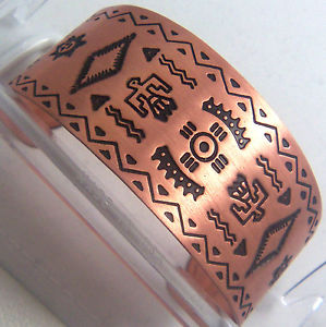 【送料無料】ブレスレット　アクセサリ―　カフブレスレットウィーラーヒーリングデトックスcopper cuff bracelet wheeler mf arthritic healing detox sciatica folklore cb 119