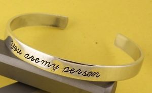 【送料無料】ブレスレット　アクセサリ―　シルバーカフブレスレットyou are my person silver cuff bracelet gift best friend love best friend gift