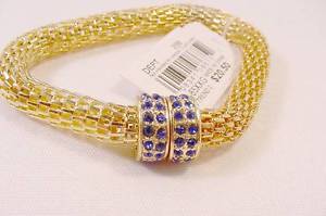 【送料無料】ブレスレット　アクセサリ―　メーシーズ2メッシュチェーンブレスレットwラインストーンnwttrend 2 mesh chain bracelet wblue rhinestones nwt from macys gold tone