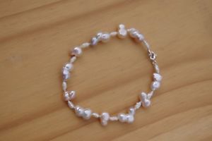 【送料無料】ブレスレット　アクセサリ―　ピーナッツツインバロックブレスレットスターリングシルバークラスプpeanut twin baroque freshwater pearl bracelet sterling silver clasp 7519cm
