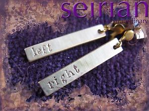 【送料無料】ブレスレット　アクセサリ―　ウェールズカスタムパーソナライズイヤリングleft amp; right brass dangle earrings made in wales custom engraving personalised