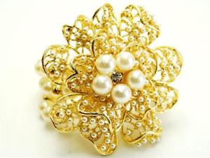 【送料無料】ブレスレット　アクセサリ―　パールゴールドフラワーレディースファッションブレスレットstunning pearl gold flower ladies fashion bracelet