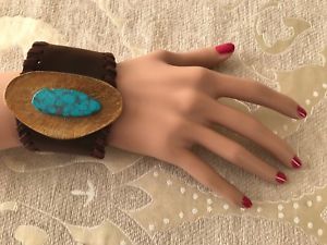 【送料無料】ブレスレット　アクセサリ―　カフブレスレットtopshop semi precious stone leather ethnic cuff bracelet