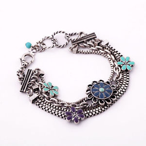 【送料無料】ブレスレット　アクセサリ―　ブレスレットマルチチェーンシルバーネイビーフラワーbracelet multi chain silver navy blue flower 5 leaves evening marriage ct5