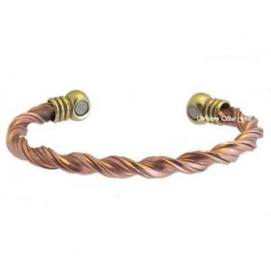 【送料無料】ブレスレット　アクセサリ―　ブレスレットカフスmagnetic solid copper bracelet arthritis pain relief therapy jewelry cuff twist