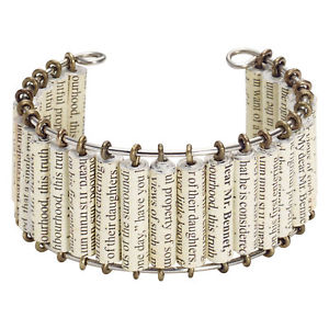 【送料無料】ブレスレット　アクセサリ―　カフブレスレットプライドペーパービーズwomens cuff bracelet pride amp; prejudice handmade lacquered paper beads