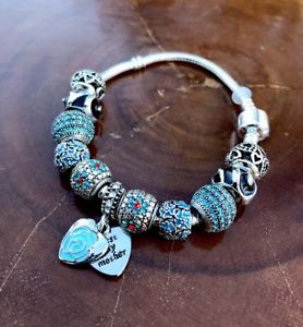 【送料無料】ブレスレット　アクセサリ&mdash;　ブレスレットリバイバルペンダントretro flower heart pendant with blue silver charms bracelet｜hokushin