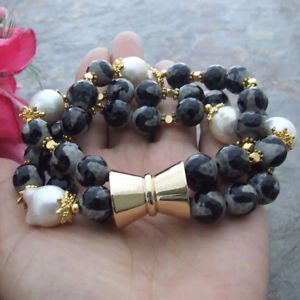 【送料無料】ブレスレット　アクセサリ―　ホワイトパールブレスレット8 3 strands 10mm agate white keshi pearlbracelet