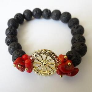 【送料無料】ブレスレット　アクセサリ―　womensブレスレットレッドシシリーカート366vwomens gold tone bracelet lava stone, red coral and sicilian cart wheel 366 v