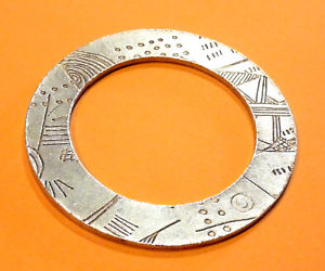 【送料無料】ブレスレット　アクセサリ―　シルバーピューターネリーラウンドブレスレットbijou silver pewter nelly biche de bere small round bracelet llipse 1289