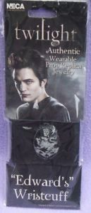 【送料無料】ブレスレット　アクセサリ―　ブレスレットエディベラbracelet edwards wristcuff twilight saga neca brand bella jewelry rare