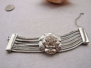 【送料無料】ブレスレット　アクセサリ―　ブレスレットフラワークリスタルレトロビンテージbracelet silver multirank flower crystal retro vintage original ct3