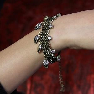 【送料無料】ブレスレット　アクセサリ―　ブレスレットスカルクリスタルメタルパンクbracelet skull crystal chams metal punk original evening marriage ct1