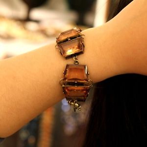 【送料無料】ブレスレット　アクセサリ―　ブレスレットジオメトリブラウンオレンジオリジナルbracelet female geometry brown amber color original evening marriage gift ct3