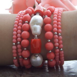 【送料無料】ブレスレット　アクセサリ―　コーラルホワイトパールブレスレットab110609 8 7 strands coral white keshi pearl bracelet