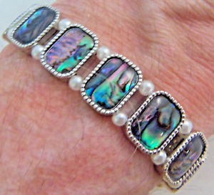 【送料無料】ブレスレット　アクセサリ―　パウアアワビストレッチブレスレットpaua shell abalone natures 1 stretch bracelet 38w wheeler mfg stb 002