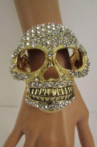 【送料無料】ブレスレット　アクセサリ―　スカルカフブレスレットファッションジュエリービッグスケルトンwomen gold metal large skull cuff bracelet fashion jewelry big bling skeleton