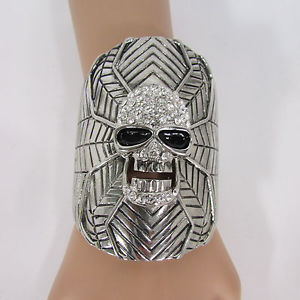 【送料無料】ブレスレット　アクセサリ―　ジュエリークモシルバーカフスブレスレットwomen silver metal cuff bracelet fashion jewelry skull skeleton spider web beads