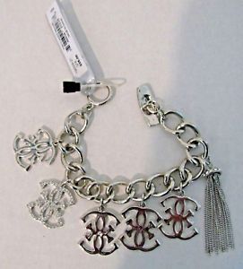 【送料無料】ブレスレット　アクセサリ―　チェーンブレスレットシルバーロゴguess toggle chain bracelet silver with logo charms amp; pave 14,425円