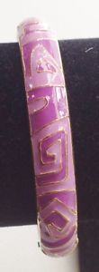 【送料無料】ブレスレット　アクセサリ―　メタルブレスレットカラーゴールドレトロデコレリーフエナメルパルマrigid bracelet color gold retro deco relief enamel parma mauve quality 526