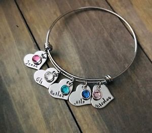 【送料無料】ブレスレット　アクセサリ―　ブレスレットカスタムパーソナライズジュエリーname bracelet custom personalized birthstone jewelry heart charm mother mom gift 13,845円