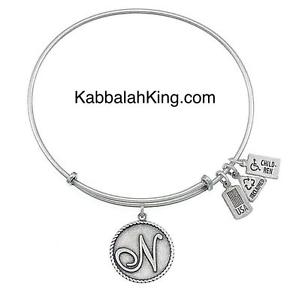 【送料無料】ブレスレット　アクセサリ―　アメリカシルバーストレッチブレスレットwind amp; fire charm initial write n silver stretch bracelet made in usa