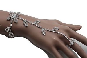 【送料無料】ブレスレット　アクセサリ―　ファッションハンドチェーンフラワーブレスレットファンシーbridal look women silver metal fashion hand chain flower bracelet fancy wedding