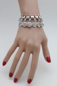 【送料無料】ブレスレット　アクセサリ―　エスニックビンテージブレスレットコインwomen silver metal boho ethnic vintage bracelet coin charms