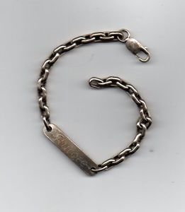 【送料無料】ブレスレット　アクセサリ―　オーロラsolid silver curb chainengraved aurora