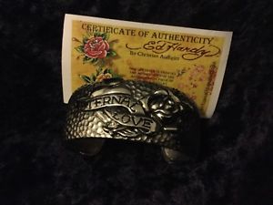 【送料無料】ブレスレット　アクセサリ―　エドハーディカフスブレスレットニューed hardy eternal love cuff bracelet genuine