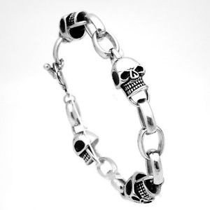 【送料無料】ブレスレット　アクセサリ&mdash;　90 ステンレスリンクブレスレット90 stainless steel skull link bracelet｜hokushin 14,186円